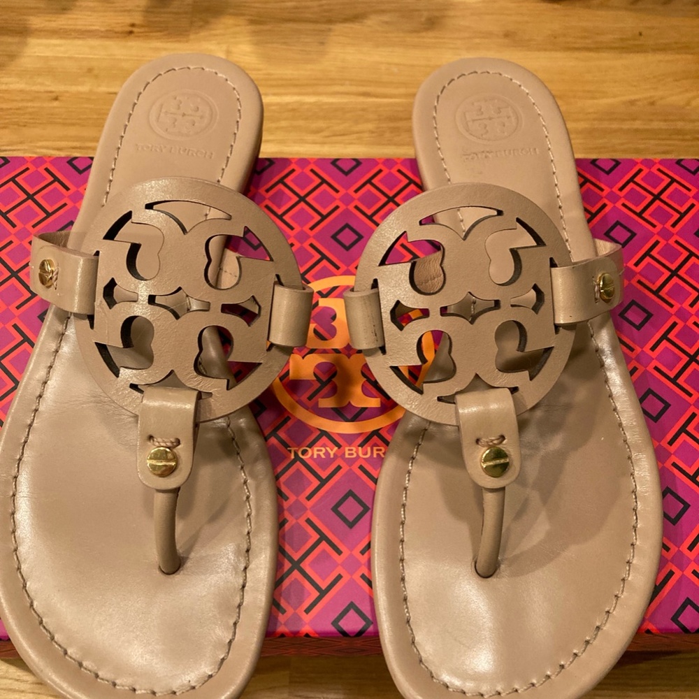 Tory Burch Miller Sandal Color Makeup Size 6 (with box)
